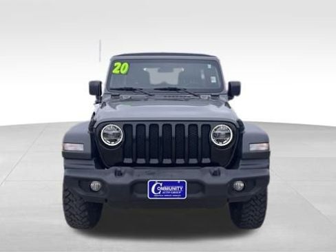 Used 2020 Jeep Wrangler Unlimited Willys image 3