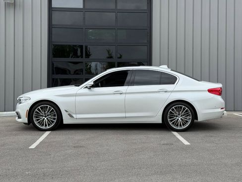 Used 2017 BMW 540i xDrive w/ Sport Package AWD/4WD image 7