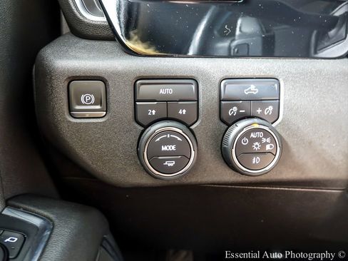 Used 2023 Chevrolet Silverado 1500 RST w/ Redline Edition AWD/4WD image 46