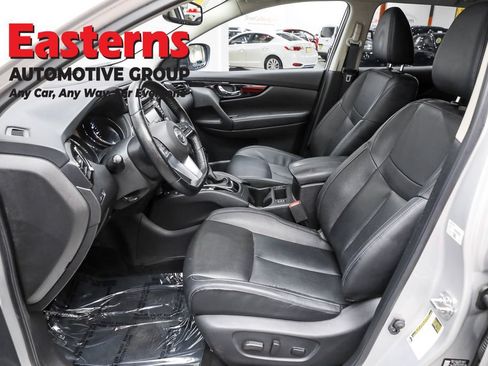 Used 2022 Nissan Rogue Sport SL w/ Premium Package AWD/4WD image 14