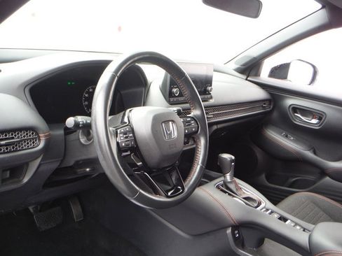 Used 2024 Honda HR-V Sport image 10