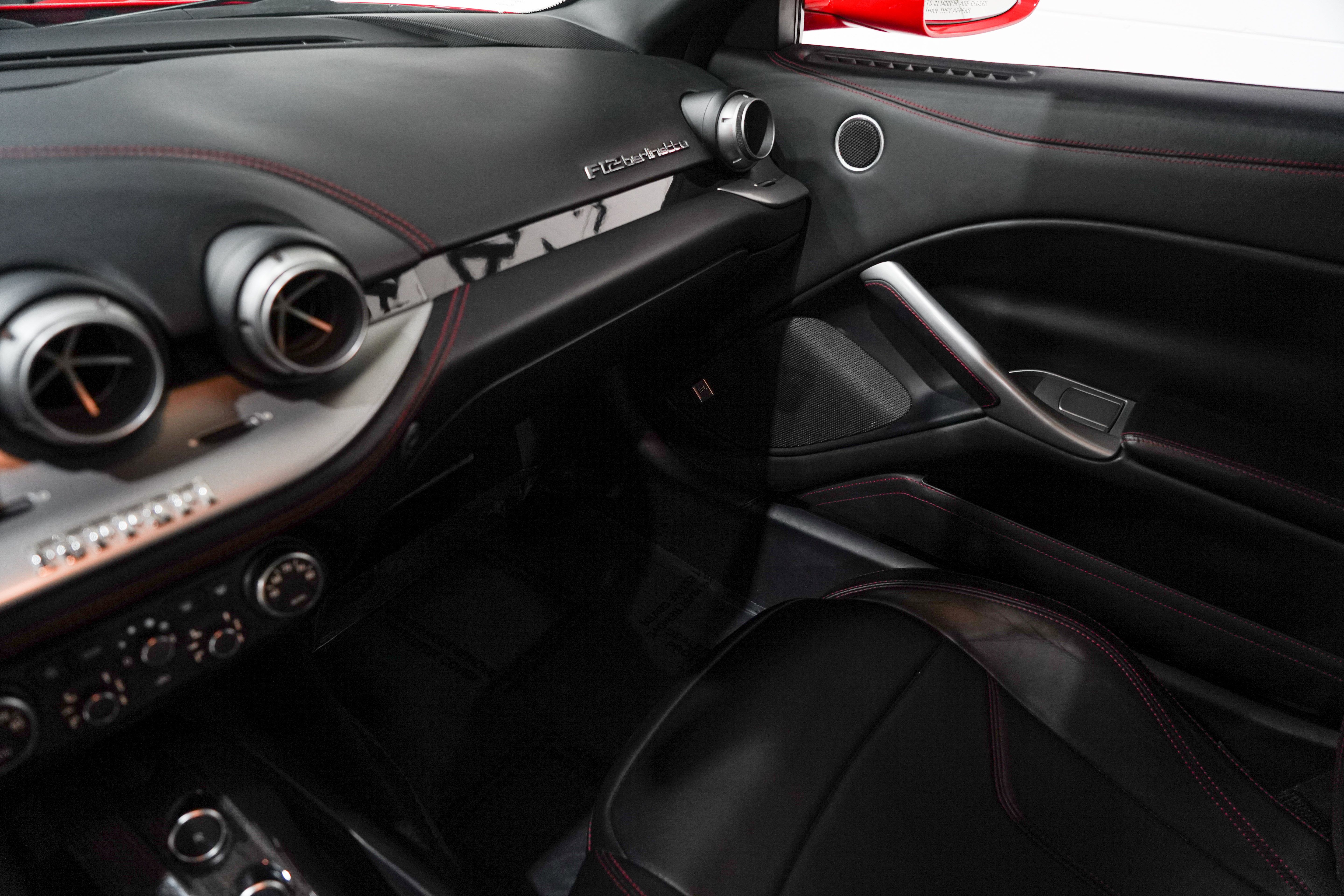 Used 2015 Ferrari F12 Berlinetta RWD image 13