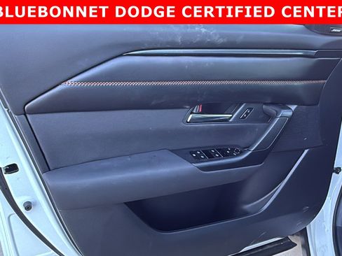 Used 2025 MAZDA CX-50 AWD 2.5 S w/ Premium Plus Pkg image 11