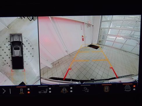 Used 2024 GMC Sierra 2500 Denali Ultimate w/ Max Trailering Package image 50