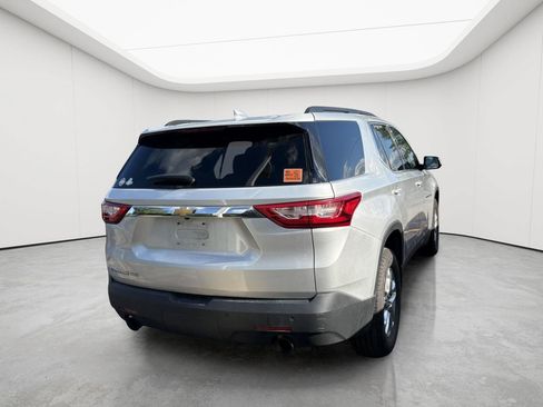 Used 2019 Chevrolet Traverse LT FWD image 6