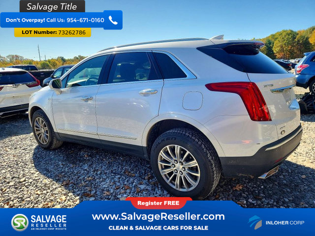 Used 2017 Cadillac XT5 Luxury w/ Driver Awareness Package AWD/4WD image 3