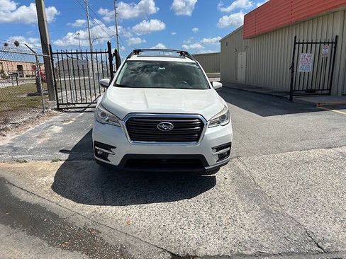 Used 2020 Subaru Ascent Limited w/ Technology Package AWD/4WD image 7