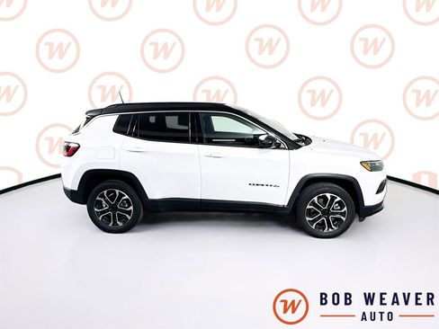 Used 2024 Jeep Compass Limited AWD/4WD image 9
