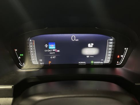 New 2025 Honda Pilot Black Edition image 10