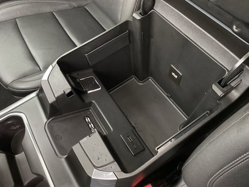 Used 2025 Chevrolet Silverado 2500 LTZ w/ Trail Boss Package image 38