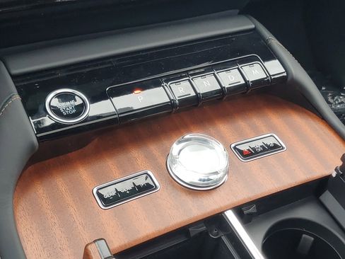 New 2026 Lincoln Navigator L Black Label image 25