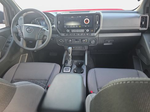 Used 2026 Nissan Frontier SV w/ SV Convenience Package AWD/4WD image 9