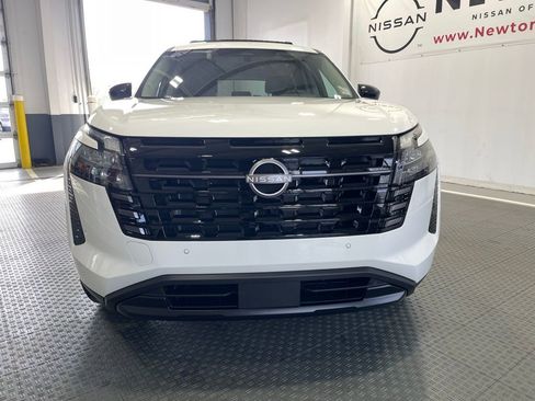 New 2026 Nissan Pathfinder SV FWD image 3