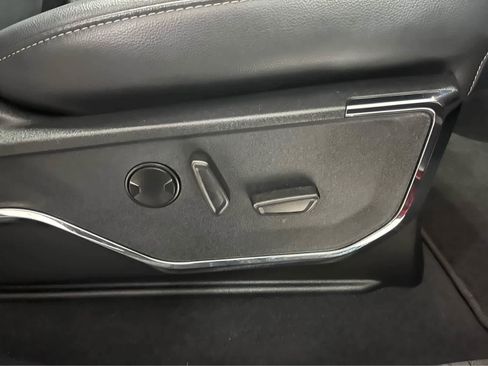 Used 2023 Ford F350 Lariat w/ Lariat Ultimate Package image 49