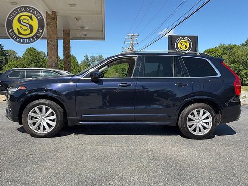 Used 2016 Volvo XC90 T6 Momentum w/ Momentum Plus Package AWD/4WD image 3