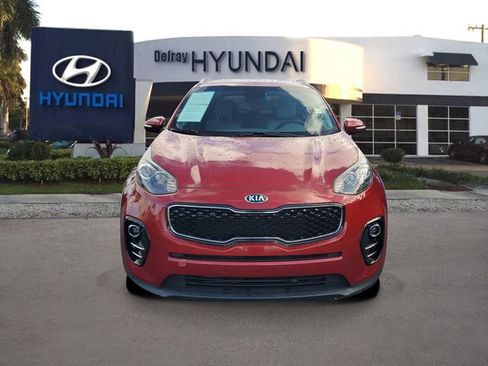 Used 2019 Kia Sportage EX FWD image 2