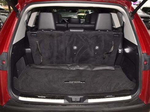 Certified 2024 Toyota Grand Highlander FWD image 39