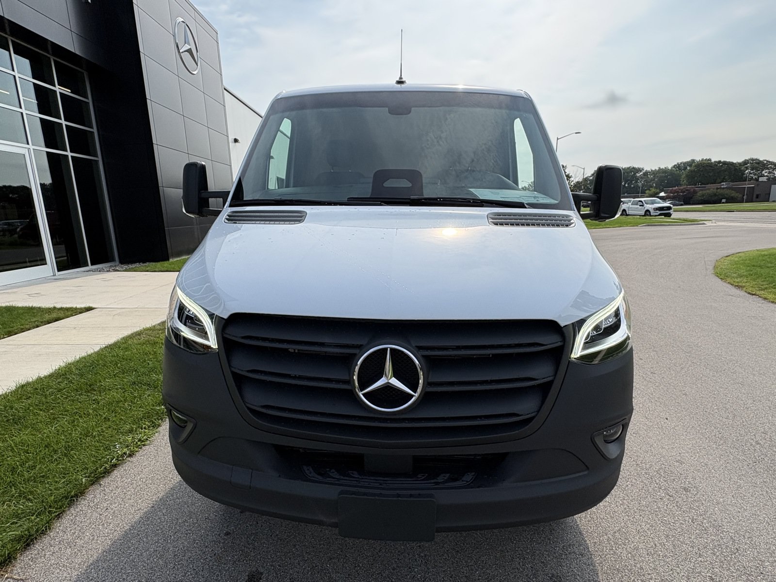 New 2025 Mercedes-Benz Sprinter 3500 image 4
