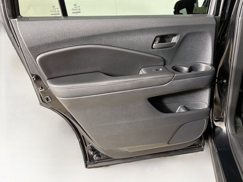 Used 2023 Honda Passport EX-L image 27