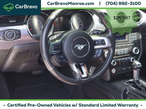 Used 2017 Ford Mustang GT w/ Black Accent Package RWD image 17