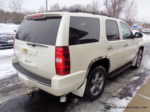 Used 2013 Chevrolet Tahoe LTZ image 3