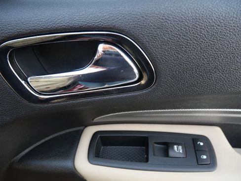 Used 2018 Dodge Durango GT w/ Premium Group image 20