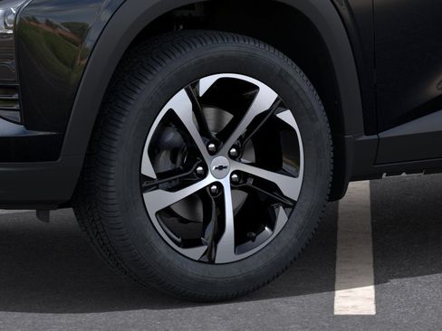 New 2026 Chevrolet Trax RS w/ Sunroof Package FWD image 33