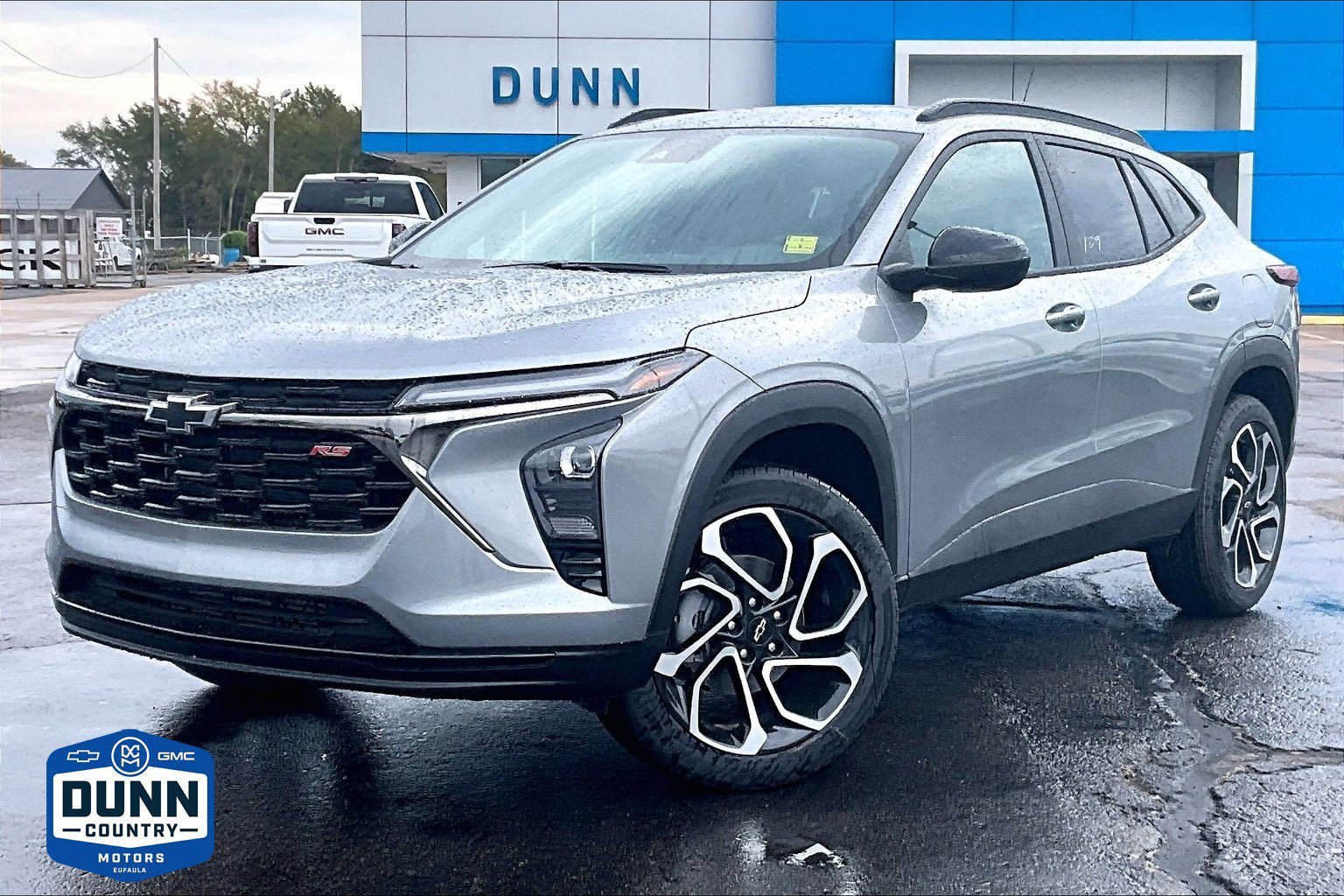 New 2026 Chevrolet Trax RS w/ Driver Confidence Package FWD image 1