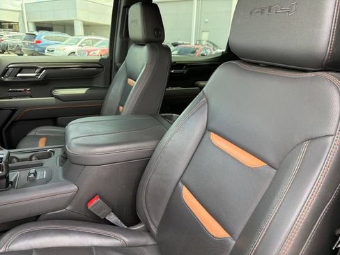 Used 2025 GMC Sierra 1500 AT4 w/ AT4 Premium Package AWD/4WD image 20