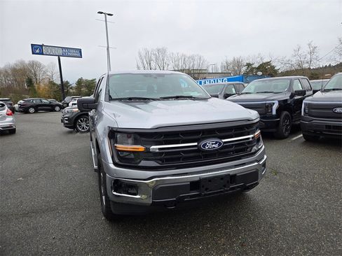 Used 2024 Ford F150 XLT w/ Mobile Office Package image 3