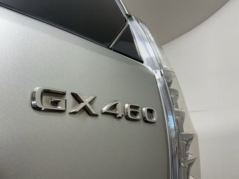 Used 2022 Lexus GX 460 Premium image 33