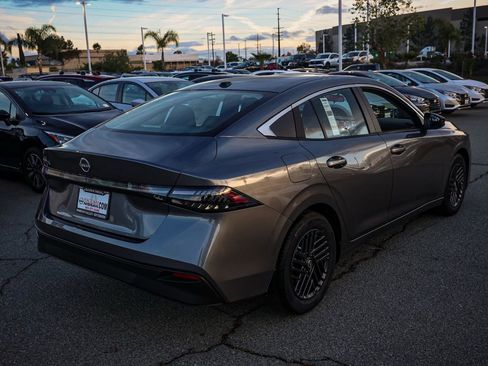 New 2026 Nissan Sentra SV image 4