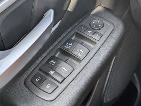 Used 2022 RAM 1500 Big Horn RWD image 13