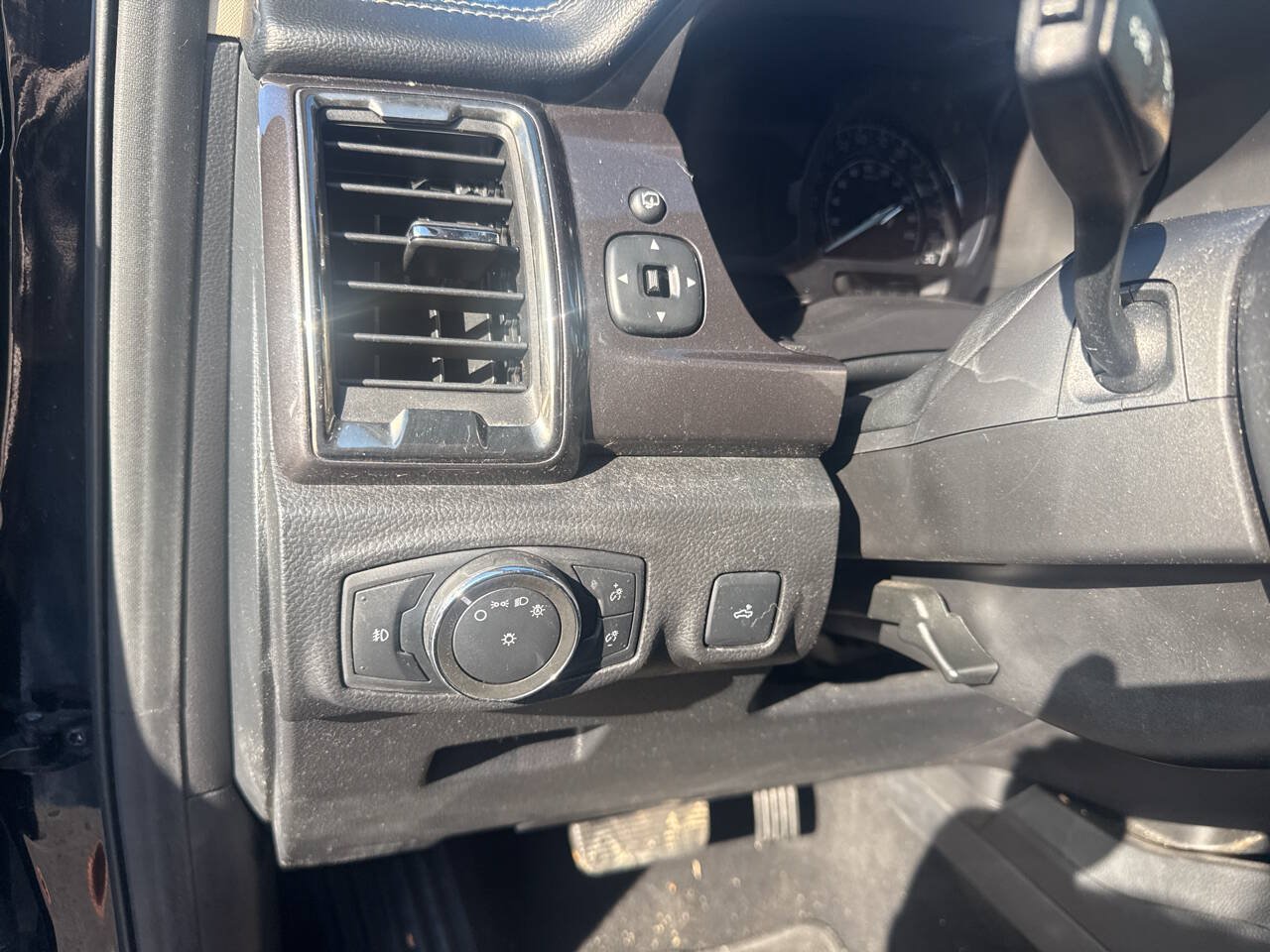 Used 2021 Ford Ranger Lariat w/ Equipment Group 501A High AWD/4WD image 19
