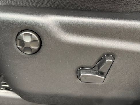 Certified 2025 Dodge Durango GT image 21