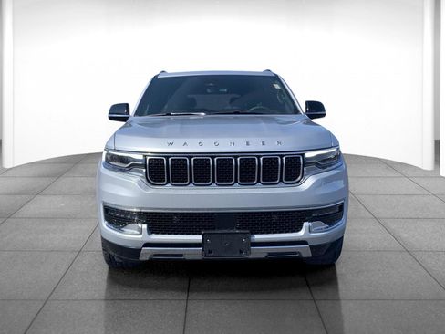 Used 2024 Jeep Wagoneer Series III image 2