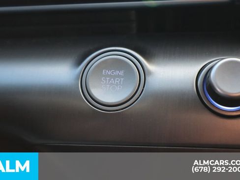 Used 2025 Hyundai Kona SEL image 31