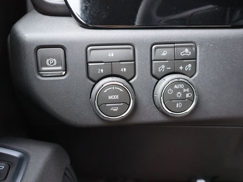 New 2026 Chevrolet Silverado 3500 LT AWD/4WD image 13