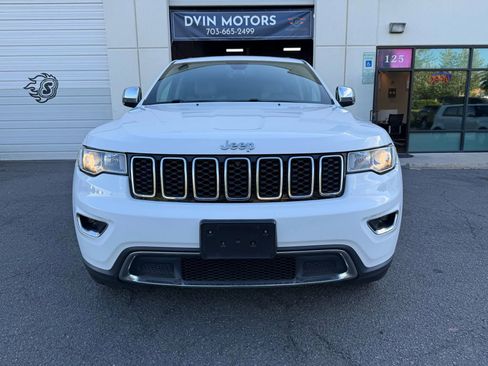 Used 2018 Jeep Grand Cherokee Limited image 5
