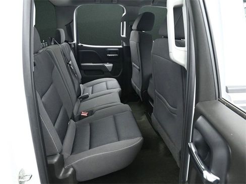 Used 2018 Chevrolet Silverado 1500 LT w/ Rally 2 Edition image 17