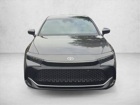 Certified 2023 Toyota Crown AWD/4WD image 2