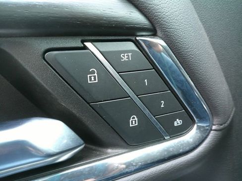 Used 2024 GMC Sierra 3500 Denali w/ Denali Reserve Package image 26