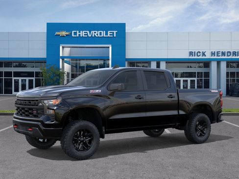New 2026 Chevrolet Silverado 1500 Custom Trail Boss AWD/4WD image 3