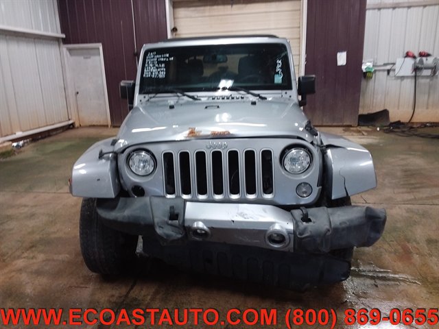 Used 2017 Jeep Wrangler Unlimited Sahara AWD/4WD image 7