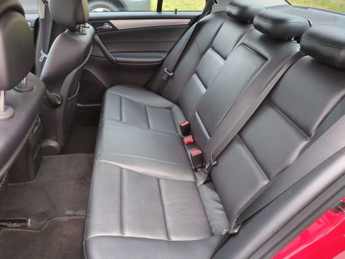 Used 2006 Mercedes-Benz C 230 Sedan image 27