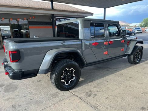 Used 2021 Jeep Gladiator Rubicon image 5
