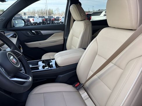 New 2026 Buick Enclave Preferred w/ Power Package image 5