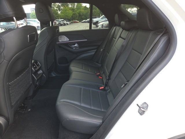 Used 2020 Mercedes-Benz GLE 350 4MATIC image 4