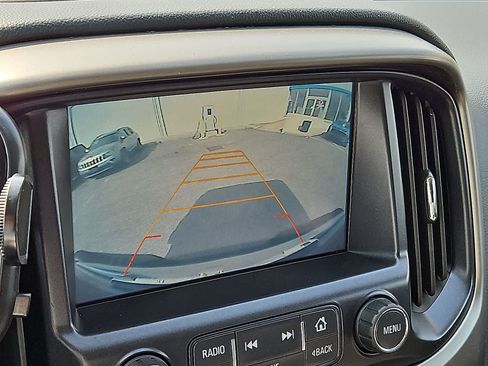 Used 2016 Chevrolet Colorado Z71 AWD/4WD image 21