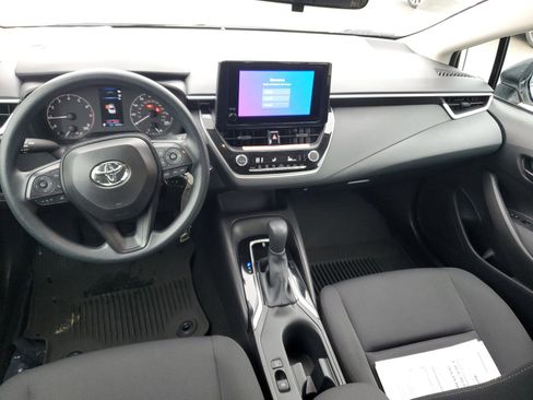 Certified 2025 Toyota Corolla LE image 10